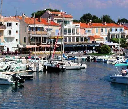 Studio 4 Personnes Bien Equipe - Maeva Particuliers 79098 Daire Saint-Cyr-sur-Mer