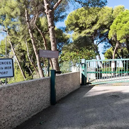 Daire Studio 4 Personnes Bien Equipe - Maeva Particuliers 79098 Saint-Cyr-sur-Mer